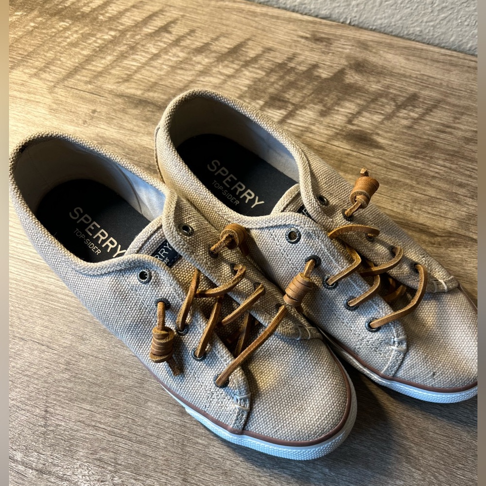 Sperry Top Sider shoes